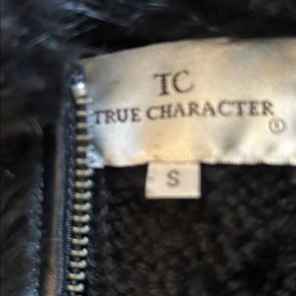 Black Rabbit Fur Vest with Zipper - Picture 3 of 5